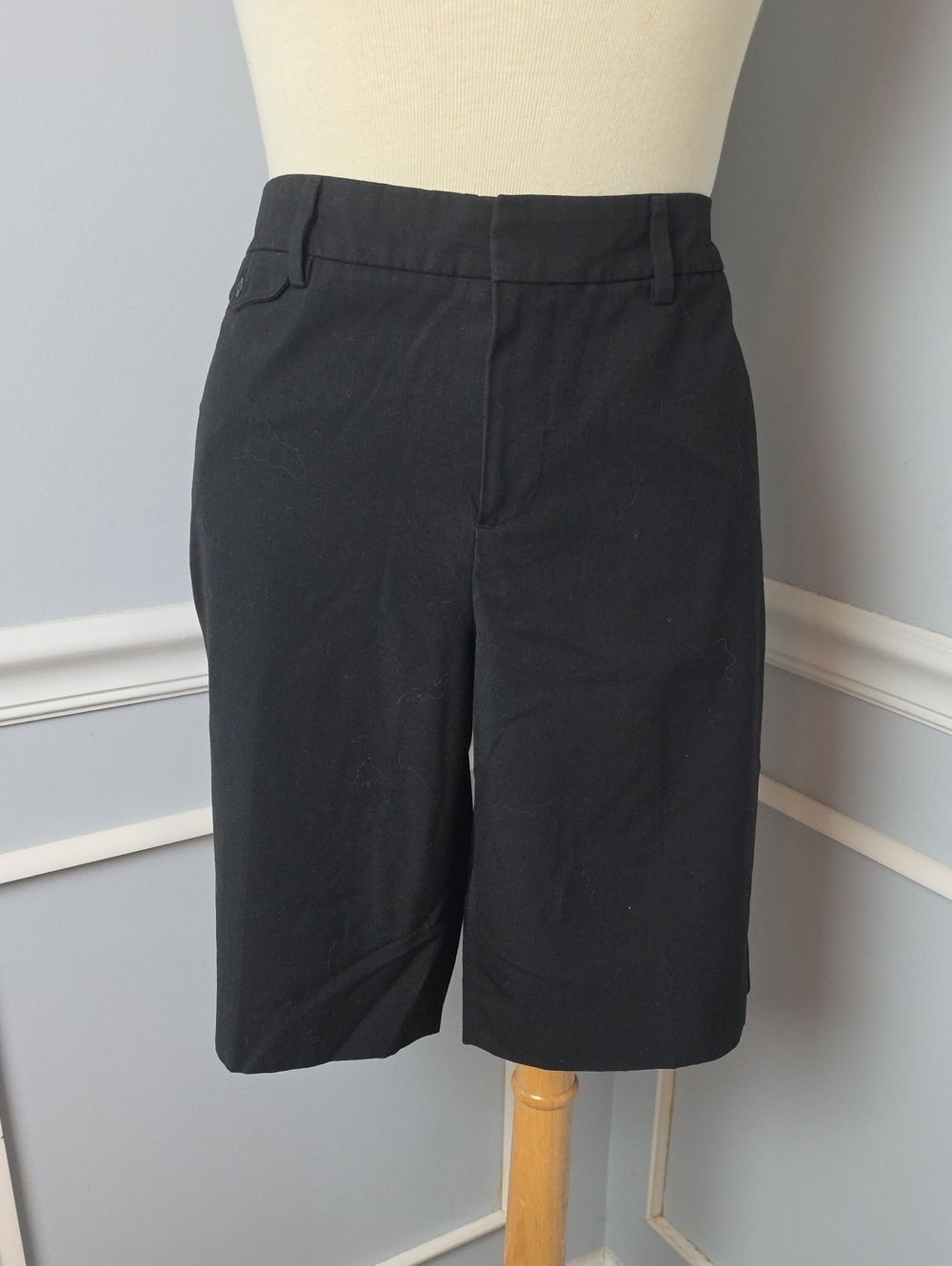 GAP Black Stretch Flat Front Preppy Classic Basic Summer Bermuda Shorts 10